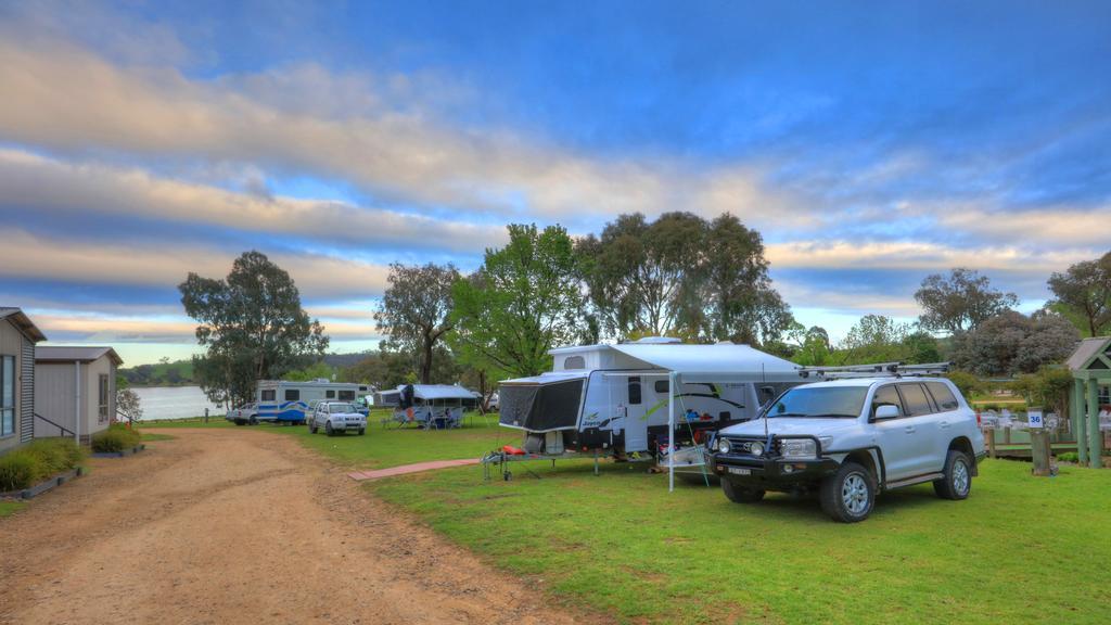 Lake Hume Holiday Park Hotell Exteriör bild